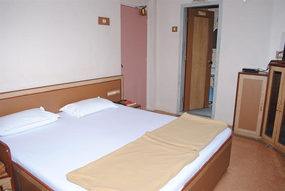 Hotel Aircraft International Bombay Eksteriør billede
